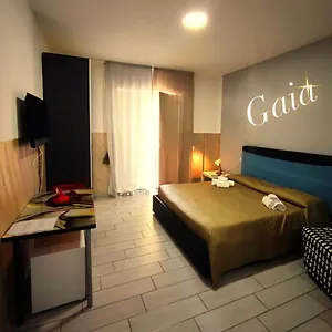 Nocleg ze śniadaniem Neapolis Center **